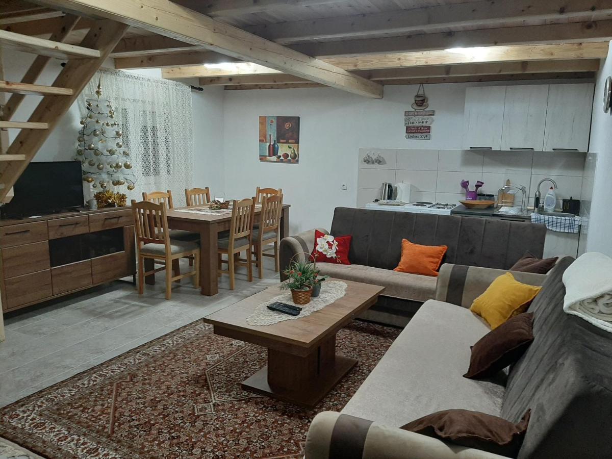 Laf Guest House Kolasin Exterior photo